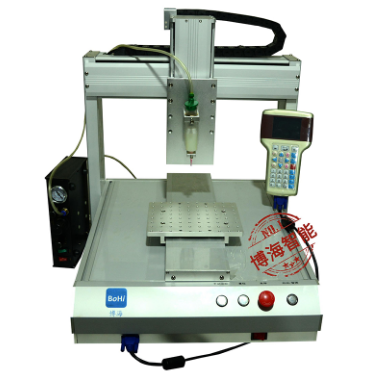 企業(yè)選擇自動點膠機的三個要點